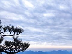 -罗田薄刀峰风景区