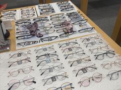 -Eziwish眼镜·蔡司授权店