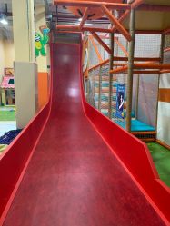 -动力星球家庭亲子游乐中心