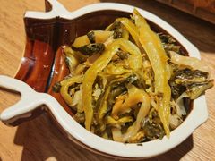 -聚鑫朋酸菜肥肠(文艺路口店)