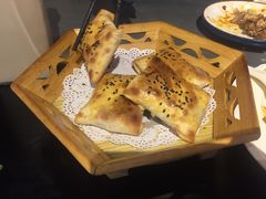 -壹号院音乐餐厅•烤全羊•新疆菜(浐灞店)