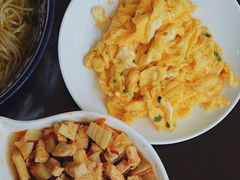 炒草鸡蛋-澄信居膳麵