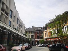 -三岔湖环球融创天堂洲际酒店水乐园