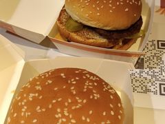 -麦当劳(洪山商场店)
