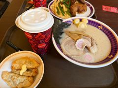 -皇室宴会厅(香港迪士尼乐园)