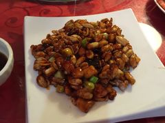 -老街坊美食汇(玉兰大街店)