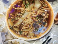 -巴特餐饮6加1音乐餐吧·新疆菜