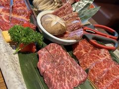 -炼火烤肉店