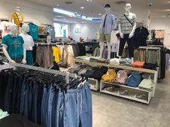 店内环境-C&A(新田360广场店)