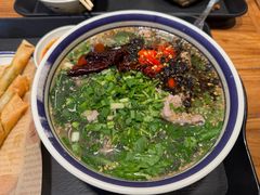 -云阿蛮云南生烫牛肉米线(奉贤路店)