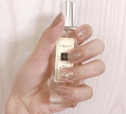 -悦指间美甲美睫