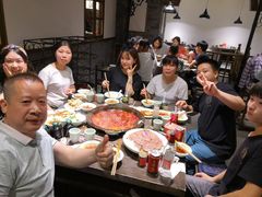 -红九格老火锅(三峡广场店)