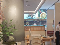 -蜜桃餐厅·伴山(海岸城店)
