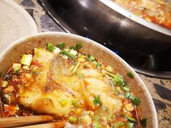 -肖肖酸萝卜鱼火锅(总店)
