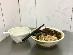 -宋记海南粉传承老店(人民西路店)