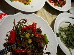-吴越荣记苏州菜·松鼠桂鱼(月光码头店)