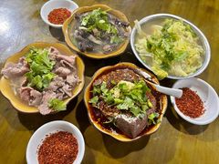 -小杨翘脚牛肉