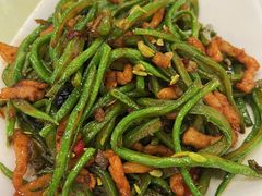农家小炒豆角-东四民芳餐厅(世茂工三店)