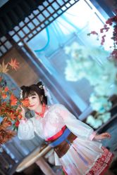 -九月鹰飞汉服摄影工作室