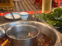 -金鼎雪山牦牛杂火锅(理县总店)