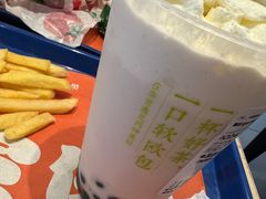-奈雪的茶(青岛卓悦里INTOWN店)
