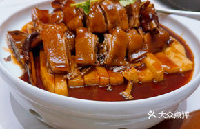 Shunde-style Braised Goose