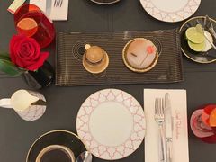 -Salon de The de Joel Robuchon(外滩18号店)