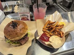 -shark burger·鲨鱼汉堡(交子大道店)