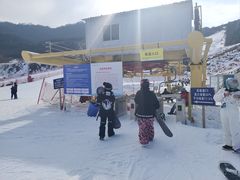 -太子岭滑雪场