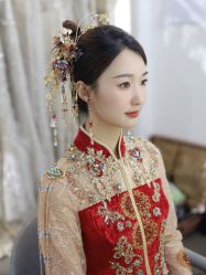 -艾米丽婚纱礼服
