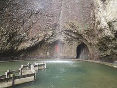 -雁荡山三折瀑景区