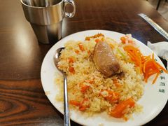 单排羊肉手抓饭-巴依家新疆手抓饭(菱角湖万达店)