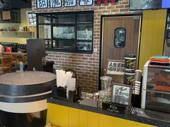 -TIMO COFFEE 阿拉校园面包