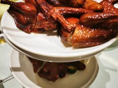 首创黑椒妙龄乳鸽-粤小馆(天安云谷店)