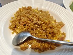 -必胜客(上海华谊新所店)