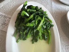 清炒豌豆苗-辣婆婆(航天桥店)