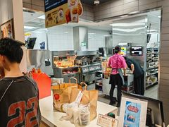 -麦当劳(百联西郊购物中心店)