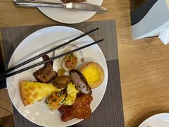 -齐河孔雀王温泉酒店·金孔雀自助百汇