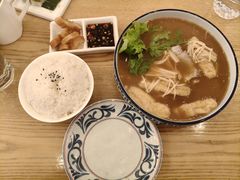 -峇峇娘马来西亚餐厅(望京SOHO店)