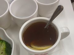 -興粤匯啫啫煲仔皇(长江西路店)