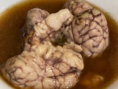 -金卯白肉罩火烧