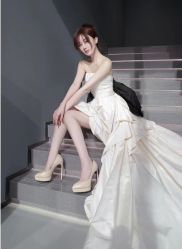 -Vera Wang婚纱礼服旗舰店