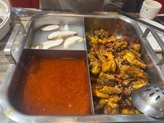 -鸡遇虾煲干锅火锅(小寨金莎店)
