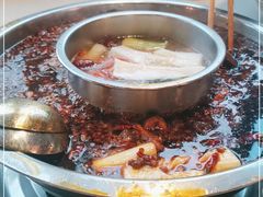 -九尺赵老四鲜鹅肠火锅