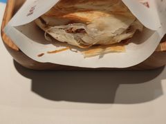 招牌肉夹馍-鼎高高陕西美食(龙德广场店)