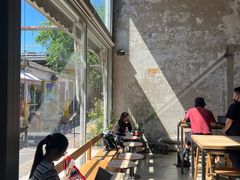-VOYAGE COFFEE 咖啡烘焙工坊店(798艺术区店)