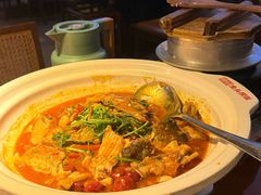 -魏铭鱼头捞饭(晋阳路店)