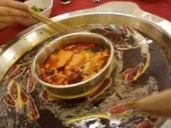 -山城年华老火锅(玉林店)