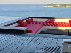 -瑰丽酒店·海吧·天际下午茶·现场DJ·天台酒吧