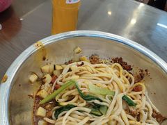 -爱骅裤带面馆(东木头市店)